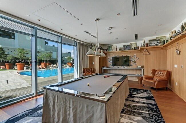 Building Photo - 1300 S Miami Ave