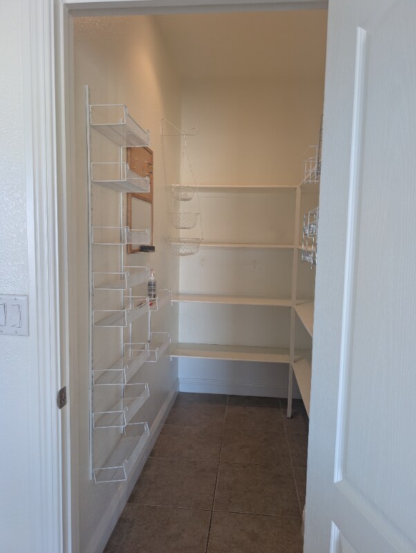 Building Photo - 3801 Malibou Ave