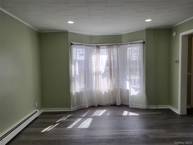 Building Photo - 83 W Main St