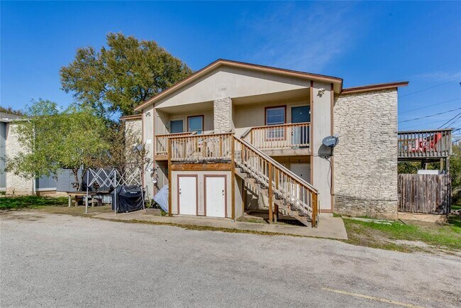 Building Photo - 11907 Alpheus Ave