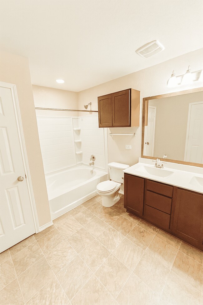 Building Photo - 9838 Twinbear Creek