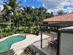 Building Photo - 11081 SW 30th Ct