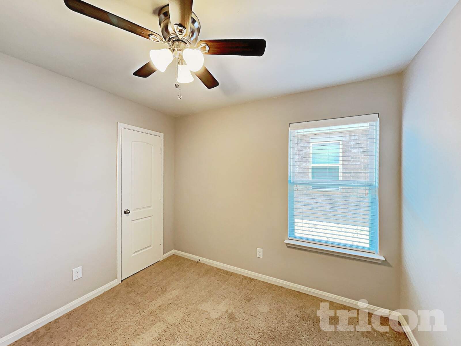 Building Photo - 108 Rushmore Ln