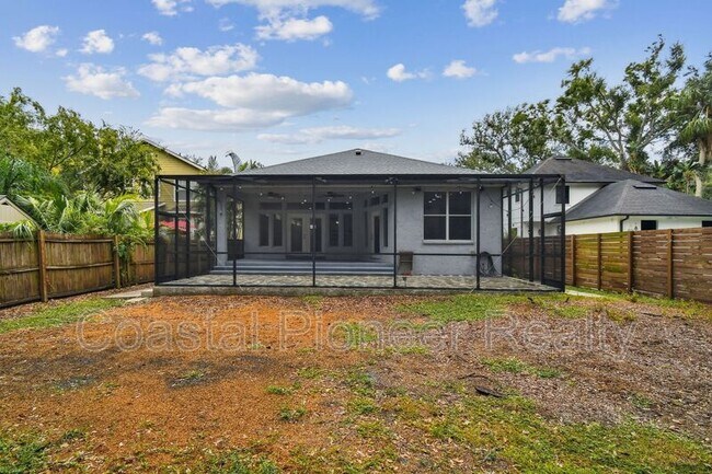 Building Photo - 6105 S Elkins Ave