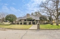 Building Photo - 3719 Danbury Dr