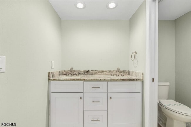 Building Photo - 17425 Birchwood Ln