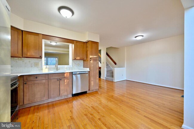 Building Photo - 14310 Rich Branch Dr