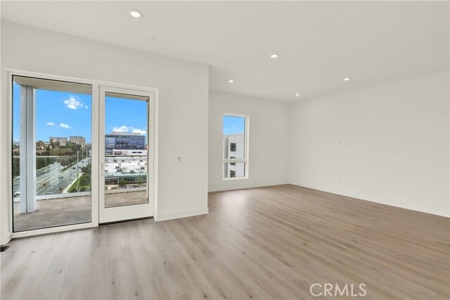 Building Photo - 3715 Rivington