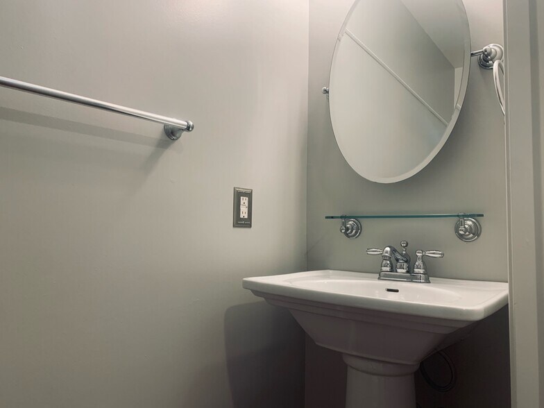 Half Bath Basement - 6520 Landing Way