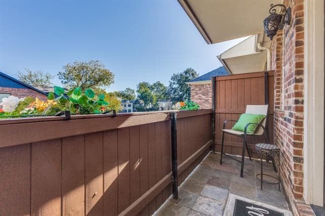 Building Photo - 4931 Homer St