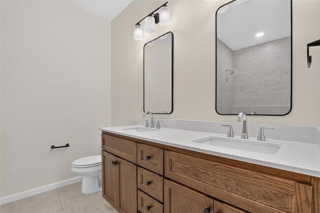 Building Photo - 8754 Patriot Dr