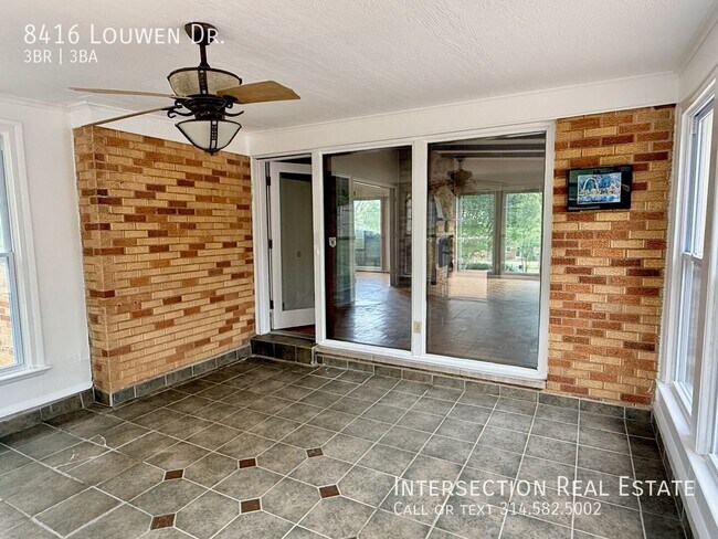 Building Photo - 8416 Louwen Dr