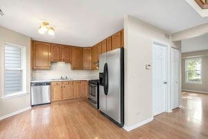 Building Photo - 1255 Huntington Dr