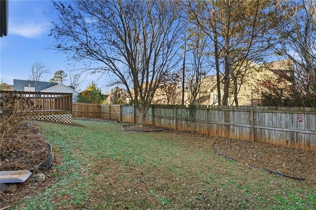 Building Photo - 205 Towne Ridge Dr