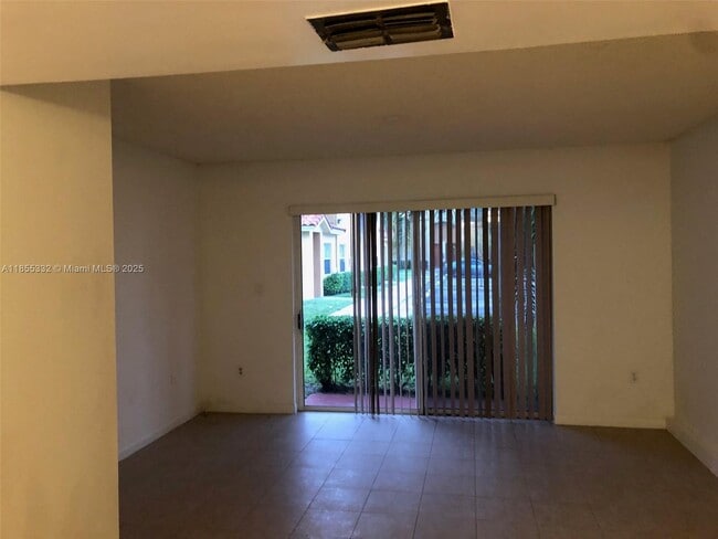 Building Photo - 4017 NW 90th Ave