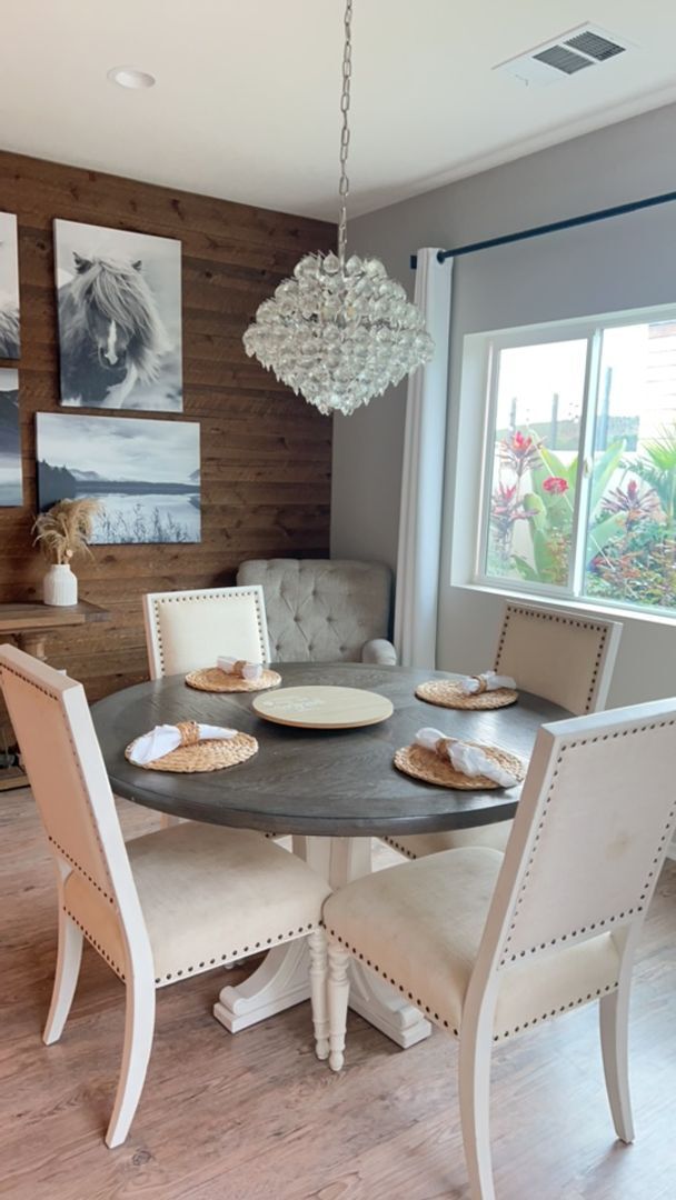 Building Photo - Beautiful 4 bedroom, 3 bath home nestled in the foothills of Fallbrook