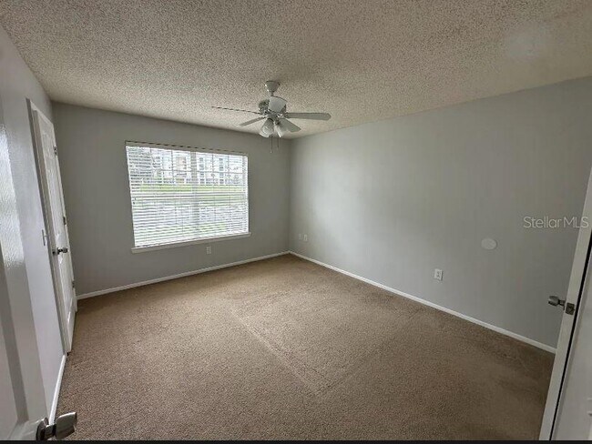 Building Photo - 1222 Bermuda Lakes Ln