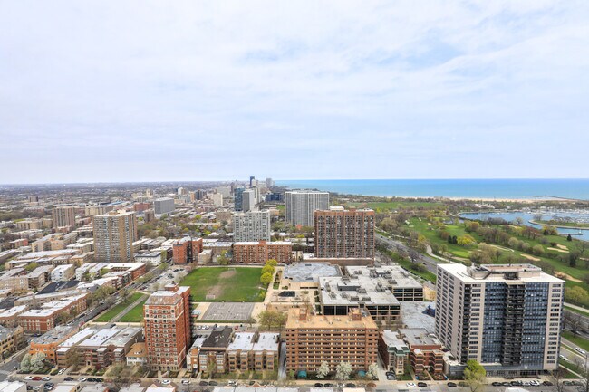 Building Photo - 655 W Irving Park Rd