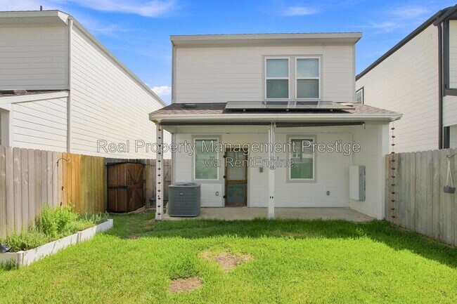 Building Photo - 2186 Shady Pear