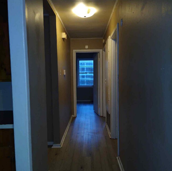 Building Photo - 2707 Fort Miro Ave