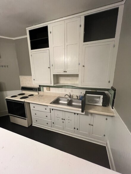 Building Photo - 2019 Washington Ave