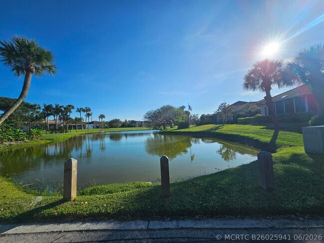 Building Photo - 2400 S Ocean Dr