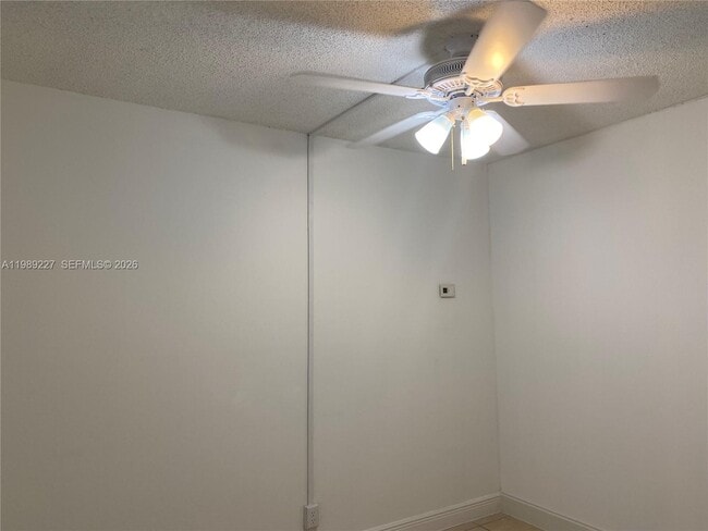 Building Photo - 4453 Treehouse Ln