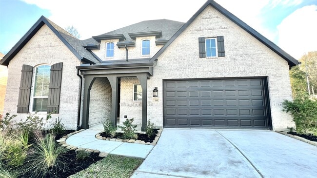 Building Photo - 212 Milas Cv