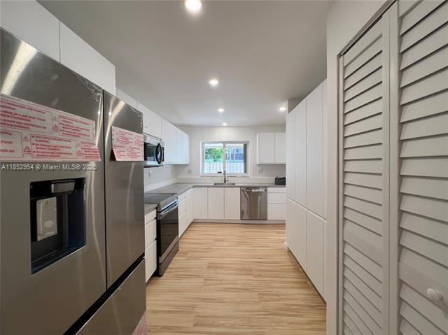 Building Photo - 8115 SW 81st Pl