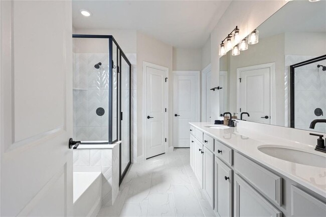 Building Photo - 156 Janelle Ln