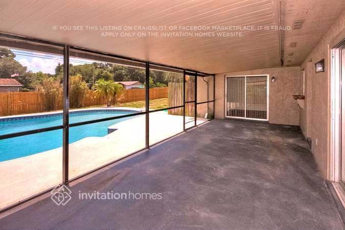 Building Photo - 520 Mahogany Dr
