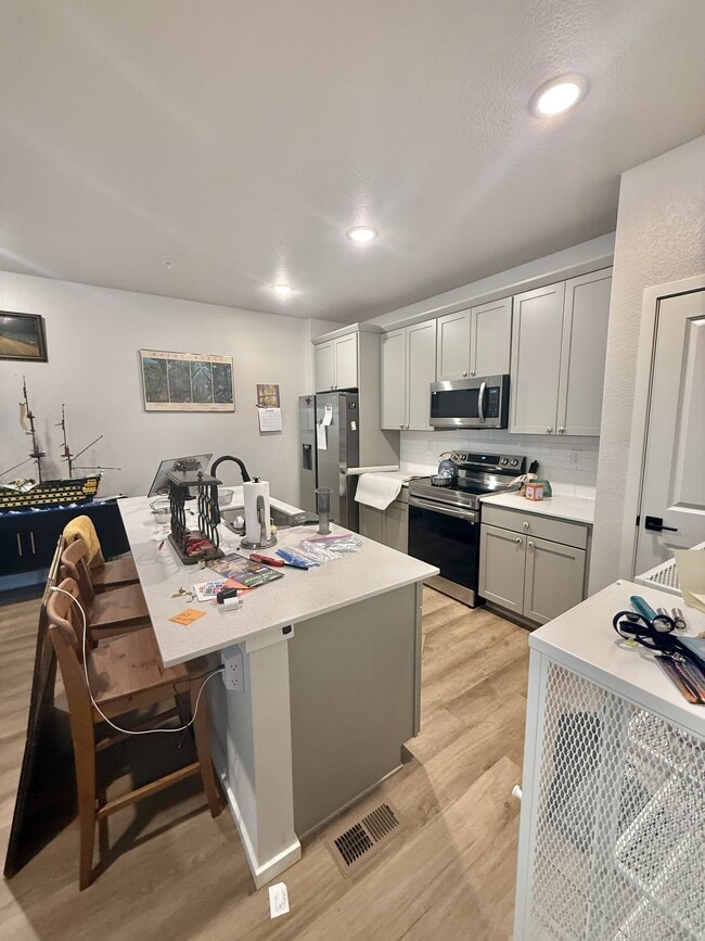 Building Photo - 1820 Iron Wheel Dr