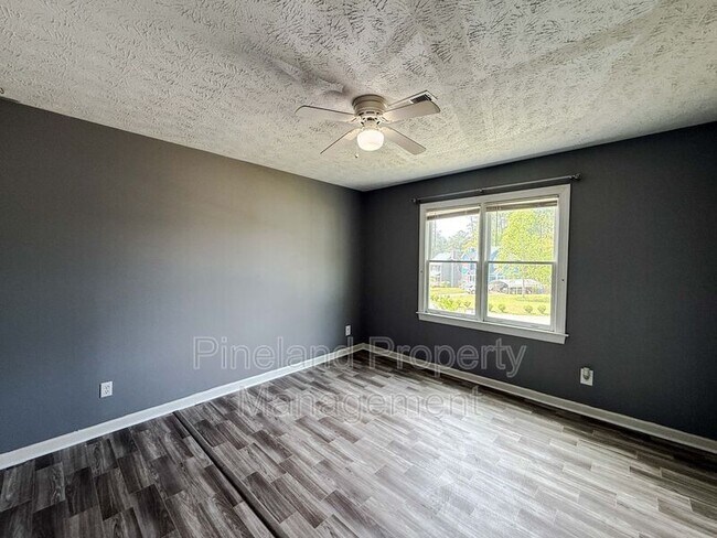 Building Photo - 3446 Sandystone Cir