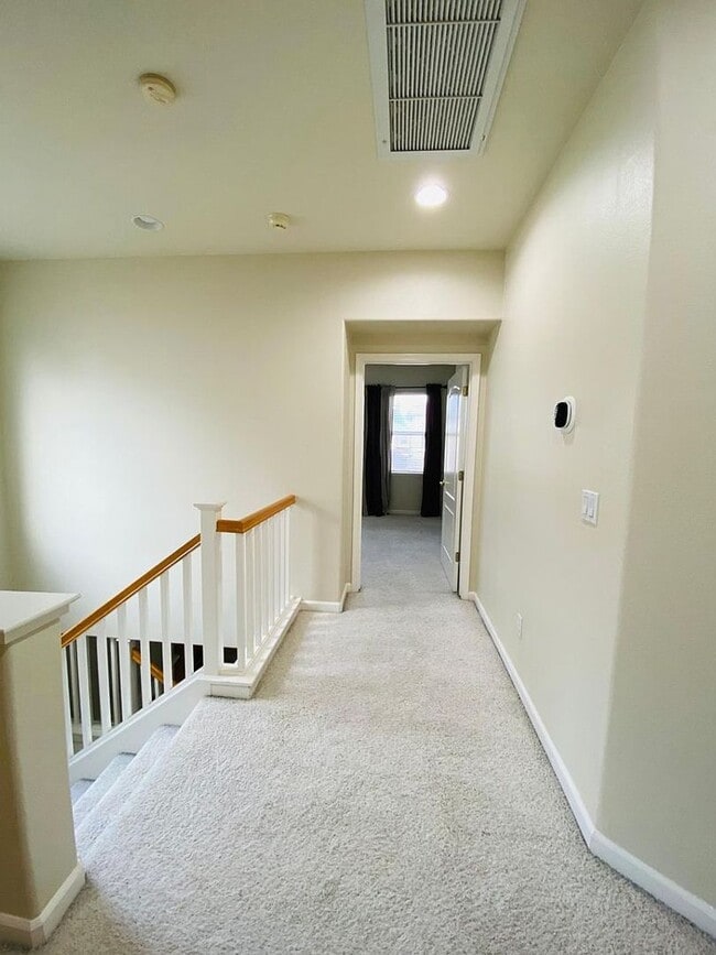 Building Photo - 1651 Pala Ranch Cir