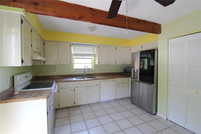 Building Photo - 60 Beachcomber Ln