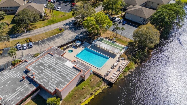 Building Photo - 33 Lake Vista Trail