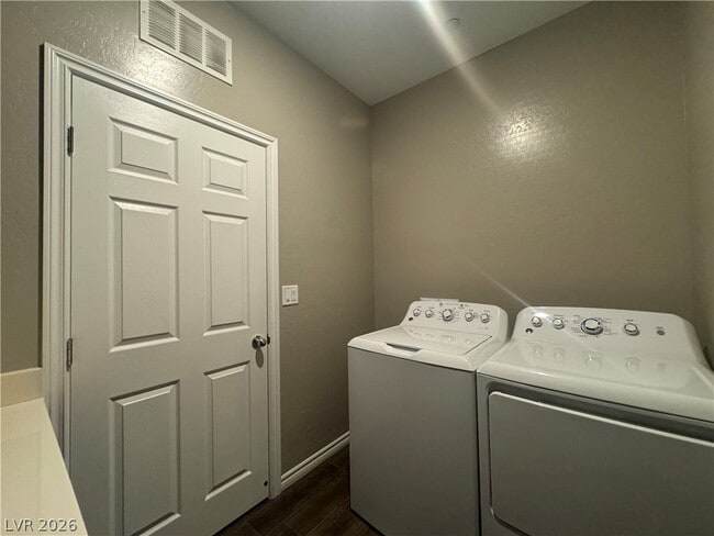 Building Photo - 3171 Rowan Brook Ave