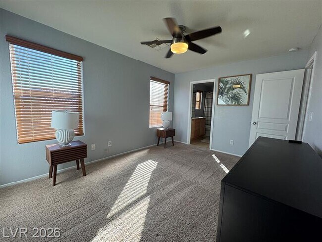 Building Photo - 9253 Valley Ranch Ave