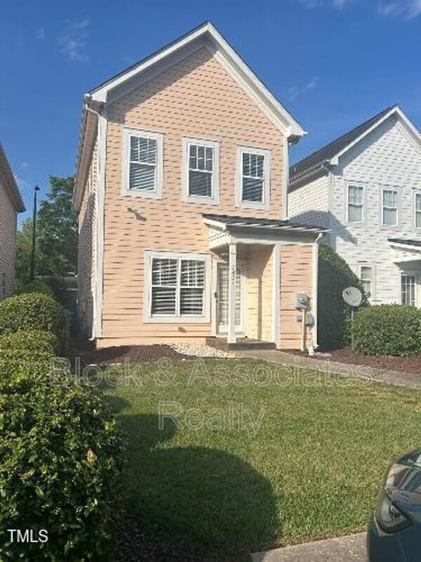 Building Photo - 7833 ACC Blvd