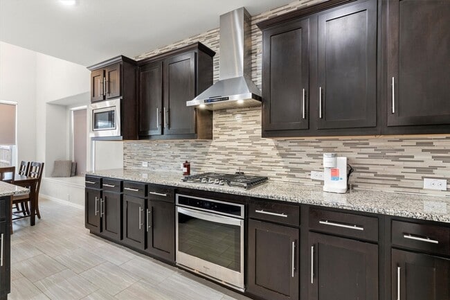 Building Photo - 1610 Temperance Wy