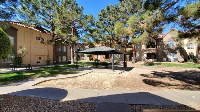 Building Photo - 2200 S Fort Apache Rd