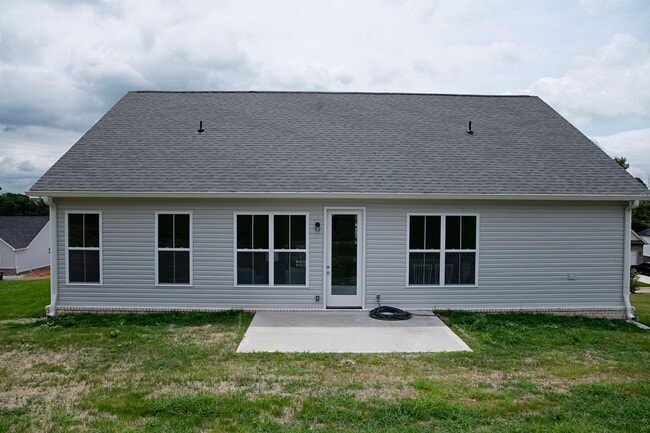 Building Photo - 8115 Chapel Hill Ln