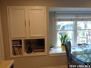 Building Photo - 5511 Eaglewood St