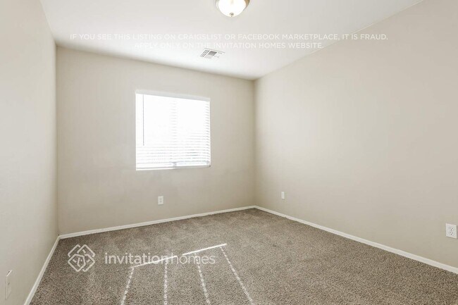 Building Photo - 328 E March St