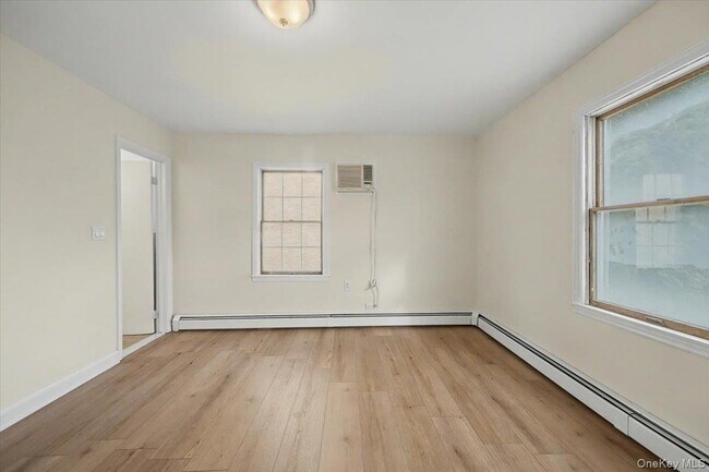 Building Photo - 60 Park Ave