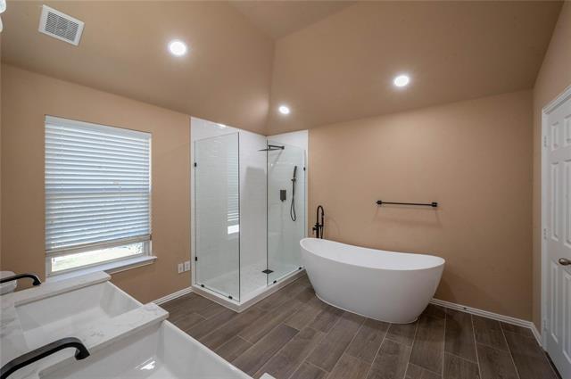 Building Photo - 1701 Peregrine Dr