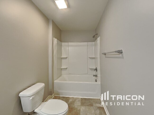 Building Photo - 4921 Bridgton Pl Dr