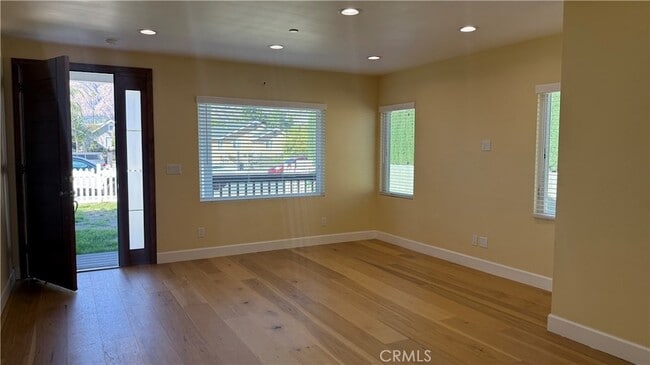 Building Photo - 3344 Brandon St