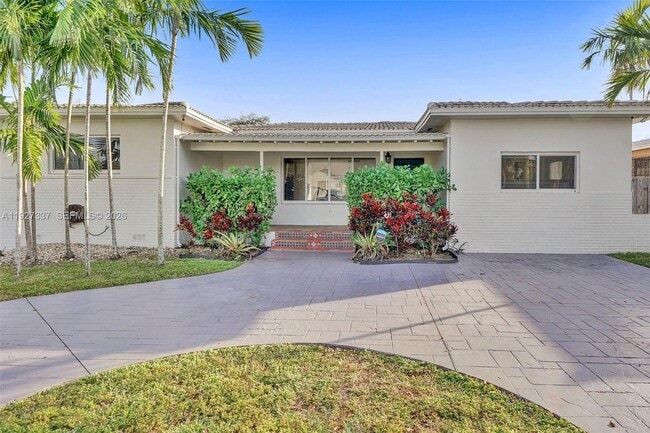 Building Photo - 1102 Meadow Lark Ave