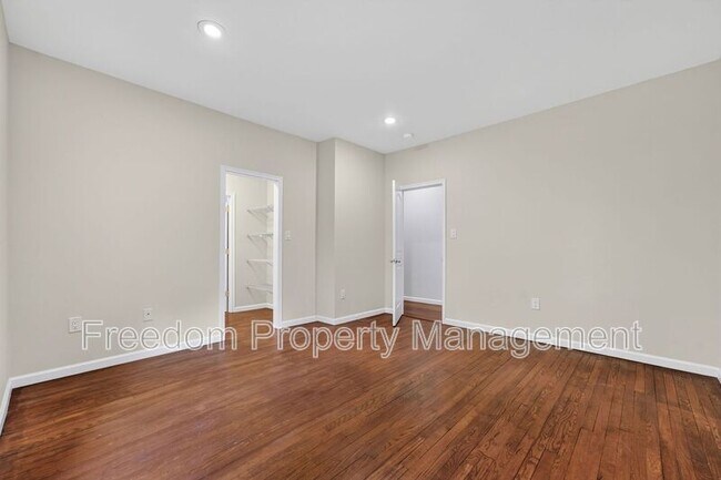 Building Photo - 8513 Thomas Dr